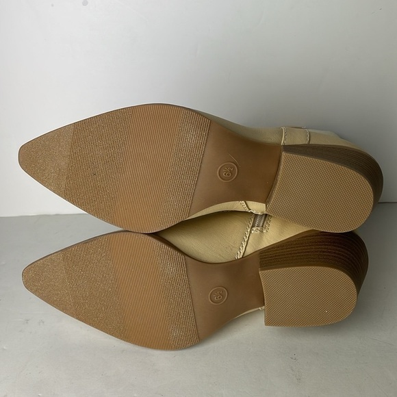 NEW Universal Thread Kay Western Ankle Boots - Picture 7 of 9